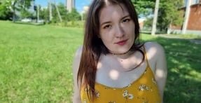 Полуночный сын пробирается в комнату сексуальной мачехи